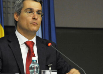 Europarlamentarul Dragoș Pîslaru susține că mediul de afaceri trebuie privit drept un partener al Guvernului