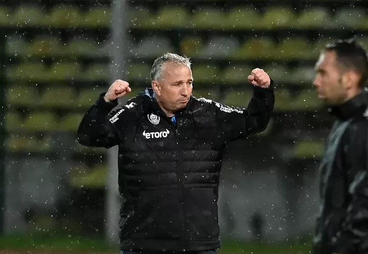 Dan Petrescu, după victoria cu Slavia Praga: „Este o jumătate de minune care ne face acum să intrăm în calculele calificării”