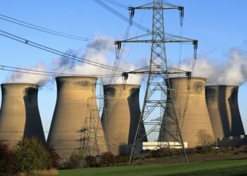 Resursele de energie primară și cele de energie electrică au scăzut în primele opt luni ale acestui an, în comparație cu situația primelor opt luni ale anului 2021