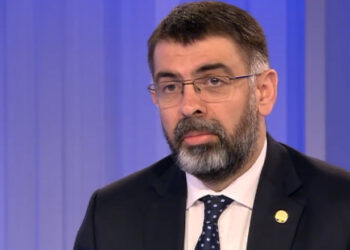 Vicepreședintele Senatului, Robert Cazanciuc: ”Am demarat o iniţiativă de modificare a legislaţiei penale astfel încât niciun şofer băut, drogat sau fără permis care a produs un accident mortal să nu mai poată scăpa de pedeapsa cu închisoarea”