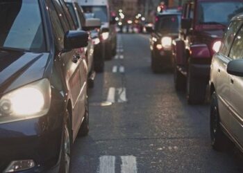 Cifra de afaceri din comerțul cu autovehicule și motociclete a crescut în septembrie 2022 față de aceeași lună a anului 2021