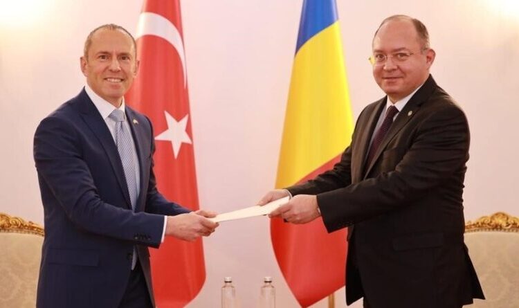 Ministrul Bogdan Aurescu l-a primit pe ambasadorul agreat al Republicii Turcia la București, cu ocazia prezentării copiilor scrisorilor de acreditare