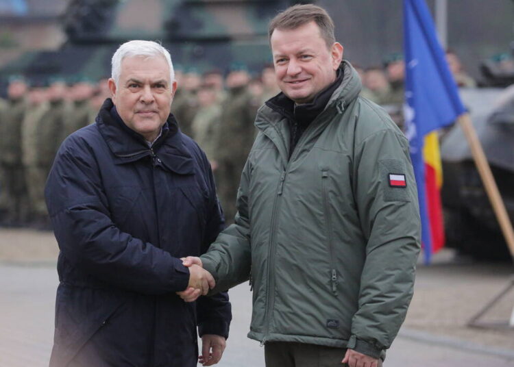 Miniștrii apărării din România și Polonia, discuții pentru consilidarea relațiilor militare bilaterale