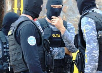 Procurorii DNA au descins la Poliția Locală și Poliția Capitalei