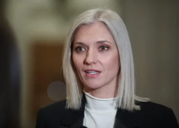 Ministrul Justiţiei, Alina Gorghiu, acceptă să se taie, dar nu știe de unde: „Cheltuielile de deplasare să ştiţi că nu sunt toate inoportune!”