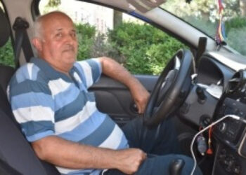 Mai există și oameni buni în țara asta! Un taximetrist botoșănean i-a restituit unui client 40.000 de euro: Câștigi azi nemeritat, mâine pierzi mai mult!