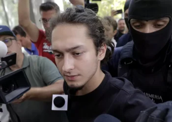 Cum și-a terorizat Maru, prietenul lui Vlad Pascu, propriul tată?