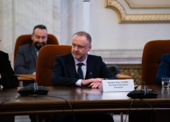 Senatorul Sorin Lavric (AUR) îl interpelează pe ministrul Sănătății cu privire la criza medicamentelor din spitale!