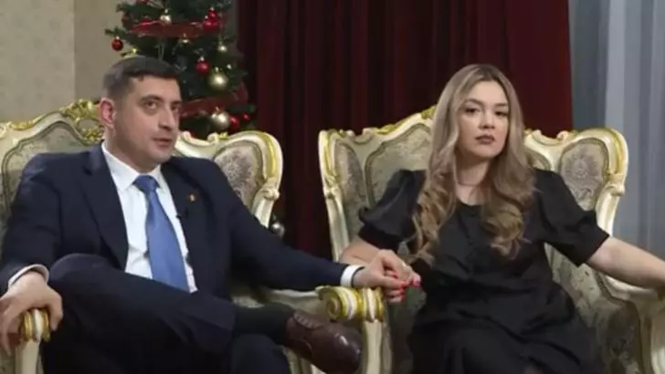 George Simion: Natalitatea o problemă de securitate națională! AUR propune o serie de măsuri pentru a sprijini familiile cu trei sau mai mulți copii!