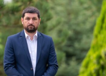 Marius Lulea (AUR): „În loc să taie cheltuielile bugetare, Marcel Ciolacu a crescut numărul de bugetari cu 11.521”