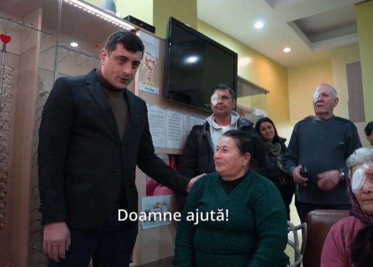 Următorul nivel al Spitalului mobil AUR: operații de cataractă pentru cei depistați în caravană cu probleme de vedere!