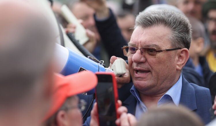 Dumitru Coarnă a demisionat cu alți membri de la Călărași, AUR îl acuză că a încercat să introducă „mecanisme toxice!”