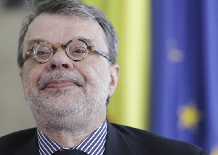 A murit Daniel Barbu, fost ministru al Culturii, celebru pentru dosarul Roșia Montană