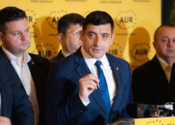 George Simion: PSD și PNL vor să interzică TikTok pentru că nu au control. Tinerii aleg AUR!