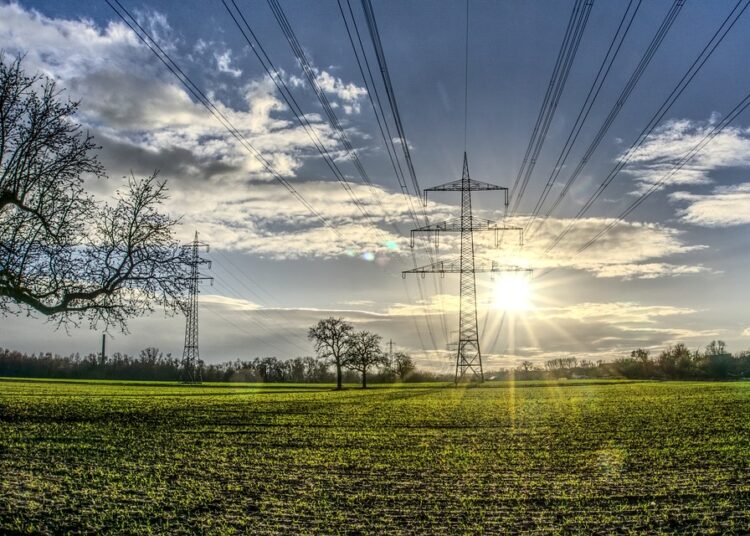 Proiectul de construcție a liniei electrice aeriene de 400 kV Bălți-Suceava, în linie dreaptă!