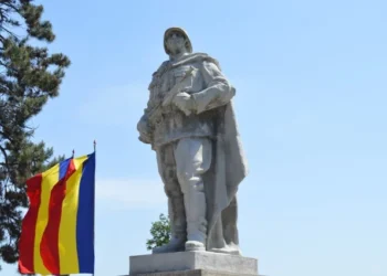 „Ziua Eroilor”, marcată la Suceava printr-o ceremonie solemnă