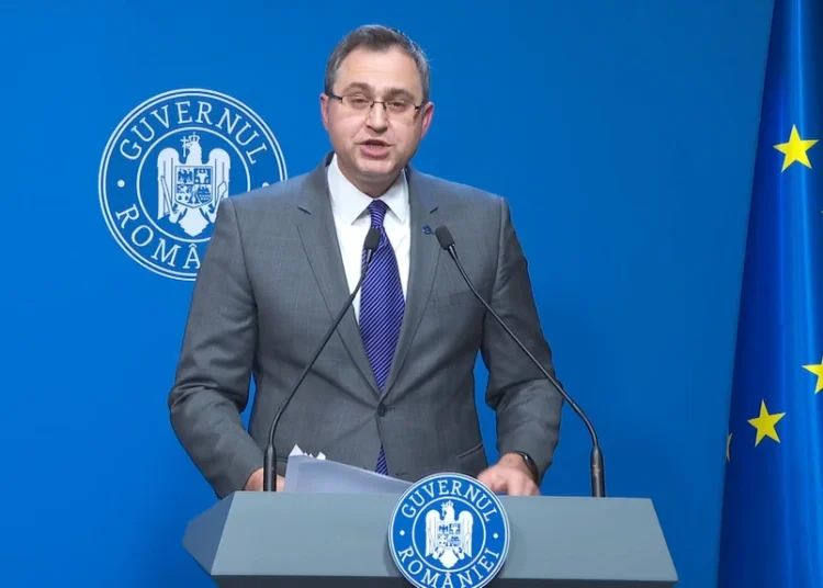 236 de posturi de conducere și 455 de posturi de execuţie, desființate după reorganizarea ministerelor