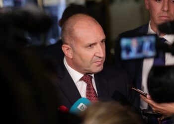 Președintele Bulgariei a PROMULGAT legea care interzice propaganda LGBT în școli