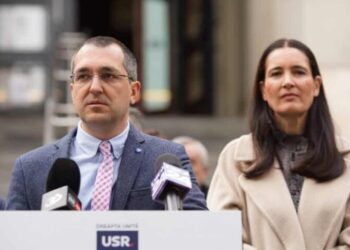 USR trădează din nou. Vlad Voiculescu vrea alianță cu PSD