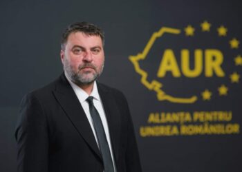 Valentin Roman: „Ciolacu să reia turul 2 cum vrea poporul. Vor fi proteste masive din nou”