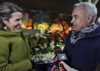 Călin Georgescu a mers la piață cu soția