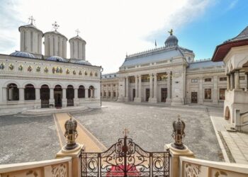 Astăzi se împlinesc 100 de ani de la înfiinţarea Patriarhiei Române