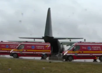 18 pacienţi palestinieni au fost aduși în România tocmai din Fâşia Gaza, cu o aeronavă a Forţelor Aeriene Române