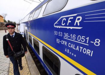 Scandal la CFR Călători. Salariile scad pentru angajați și cresc pentru șefi