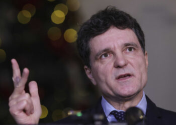 Nicuşor Dan, întrebat dacă avortul ar putea deveni un drept constituţional. „Există nuanțe”