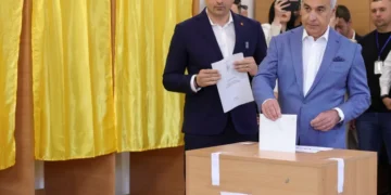 George Simion a votat împreună cu Călin Georgescu. „Suntem aici cu o singură misiune, revenirea la ordinea constituţională”