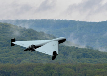 Bolojan a promulgat legea care permite doborârea dronelor intrate ilegal în spațiul aerian al României