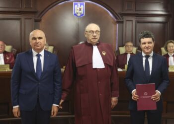Nicușor Dan începe să-și pună o cunoștință judecător la Curtea Constituțională: Mandatele a 3 dintre ei expiră