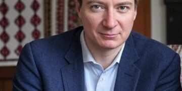 Andrei Caramitru: Diaspora românească, cea mai extremistă populație la vot. Le e foame, sunt disperați