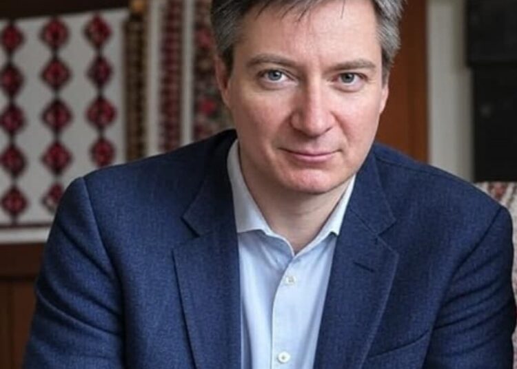 Andrei Caramitru: Diaspora românească, cea mai extremistă populație la vot. Le e foame, sunt disperați