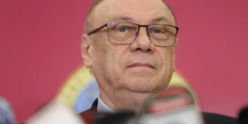 Marian Enache rămâne la șefia CCR, deși i-a expirat mandatul. A fost desemnat „interimar”, cu unanimitate