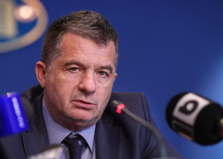 Unde se duc banii dvs? Topul INDEMNIZAȚIILOR primite de membrii Consiliilor de Administrație!