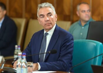 Vicepremierul Anastasiu, mesaj pentru sutele de mii de bugetarii care vor fi concediați: „Numai cine nu dorește, nu muncește”