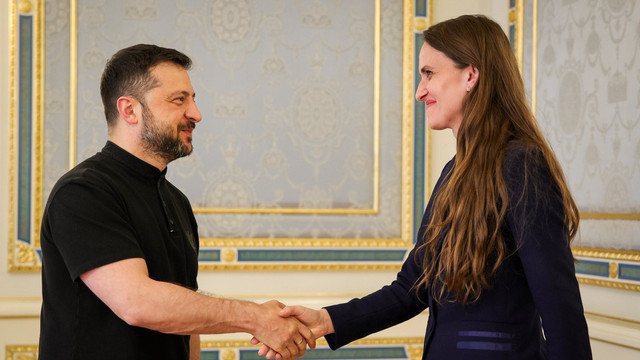 Ministra de Externe Oana Țoiu s-a întâlnit cu Zelenski. Ne vor trimite copiii pe frontul ucrainean?