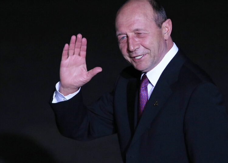 Premierul Ilie Bolojan anunță că Traian Băsescu va primi, gratuit, o locuință de protocol: ”Vom tranșa această problemă”