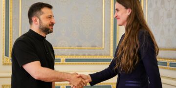 Oana Țoiu, înainte de summitul Trump-Putin: „România susține suveranitatea, independența și integritatea teritorială a Ucraine”