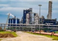 Nigeria vrea să exporte carburanți în Europa: o rafinărie uriașă schimbă piața
